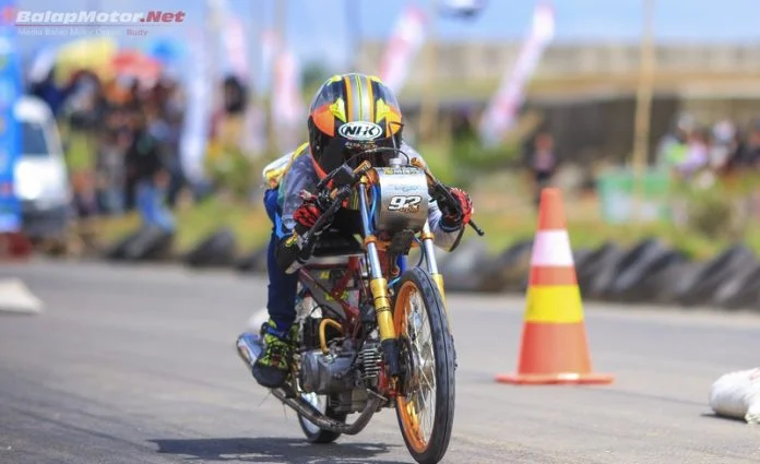 galeri best moment kawasaki kingland bikers drag bike muara bungo 21 desember 2019 (28)