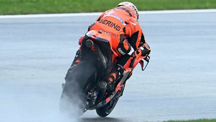 Iker Lecuona Tech3 KTM Factory Racing MotoGP (2)