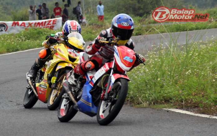 Veda Ega VS Ramadhipa