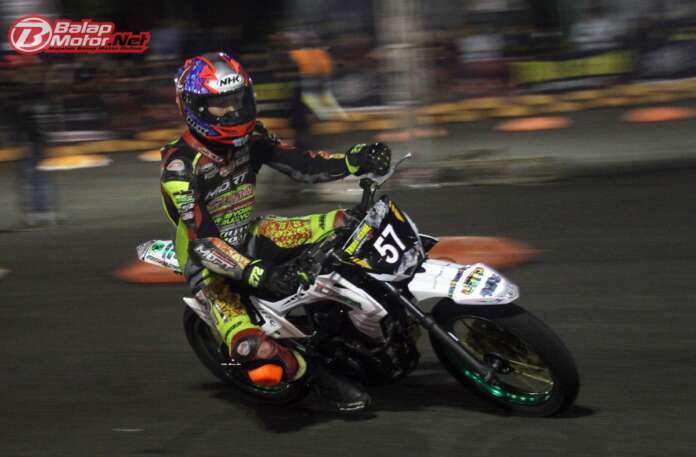 Regulasi Helm di Supermoto (1)