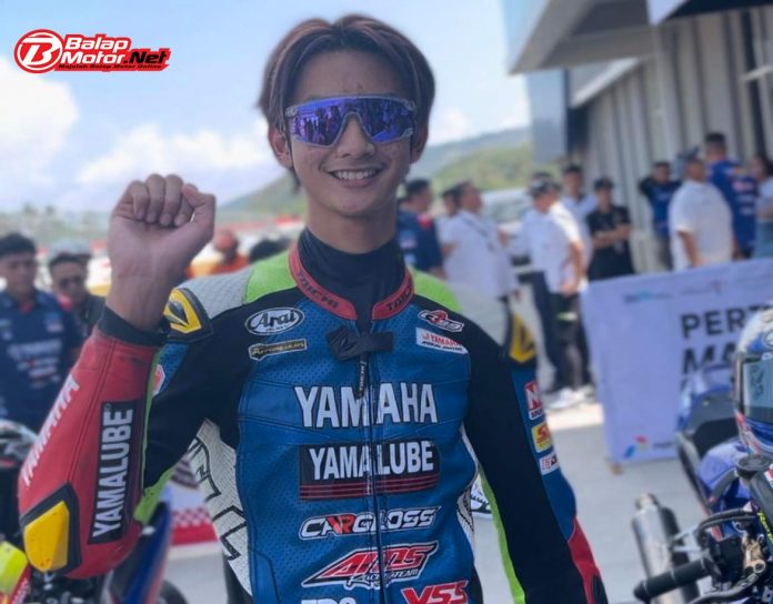 Felix PM Juara Race 1 NS250