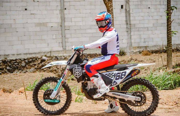 Mevans Sanggrawawijaya4