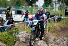 Lewat bLU cRU Experience Day, Yamaha Ajak Komunitas dan Pengunjung Fun Riding WR155R di Trek Prolog