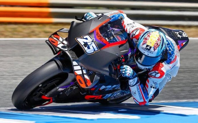 Raul Fernandez Trackhouse Aprilia (1)