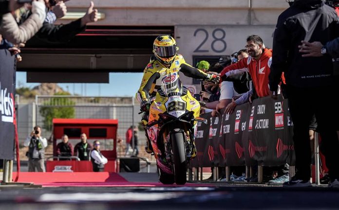 Andrea Iannone Team GoEleven WorldSBK