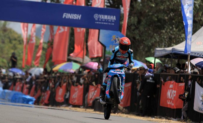 Selebrasi Lucky Kaddi