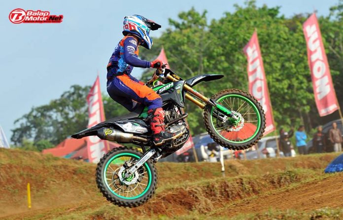 M Zidane Cleosa Series Grasstrack (1)