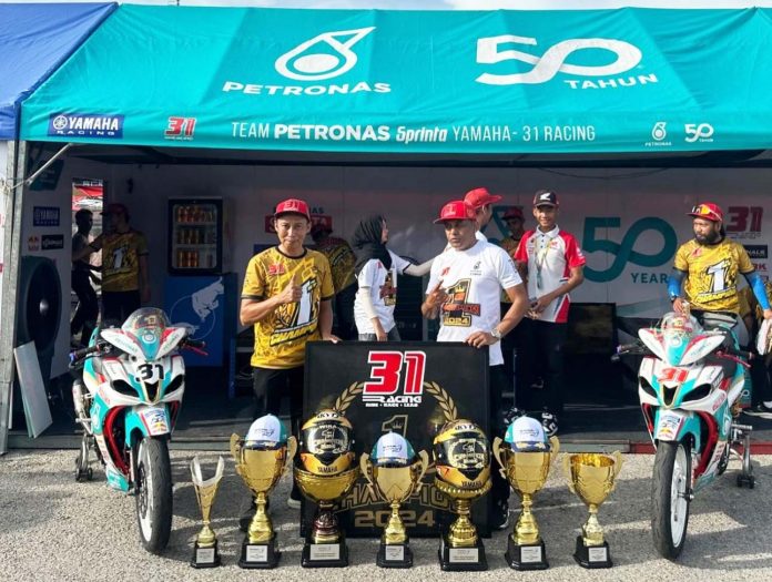 31 Racing Malaysia mekanik Sefri3