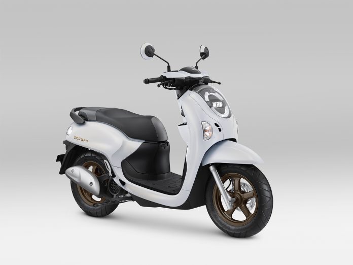 New Honda Scoopy - Prestige White