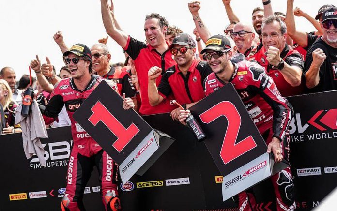 Aruba.it Racing Ducati WSBK Bulega Iker Lecuona