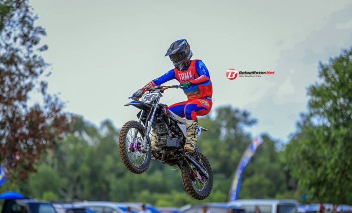 Dika DR Yuda Combine Armomi Racing Twone Stiker feat Binal MS Motorace (1)