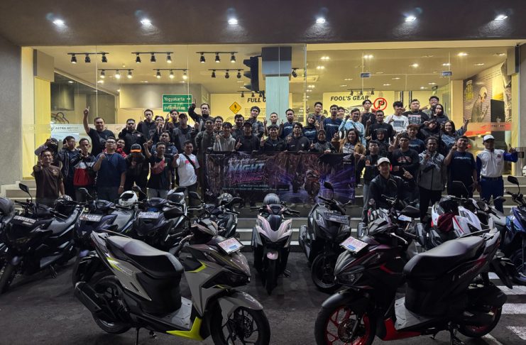 Ratusan Bikers Komunitas Vario Ramaikan Vario Evo 160 Night Ride Session di Yogyakarta